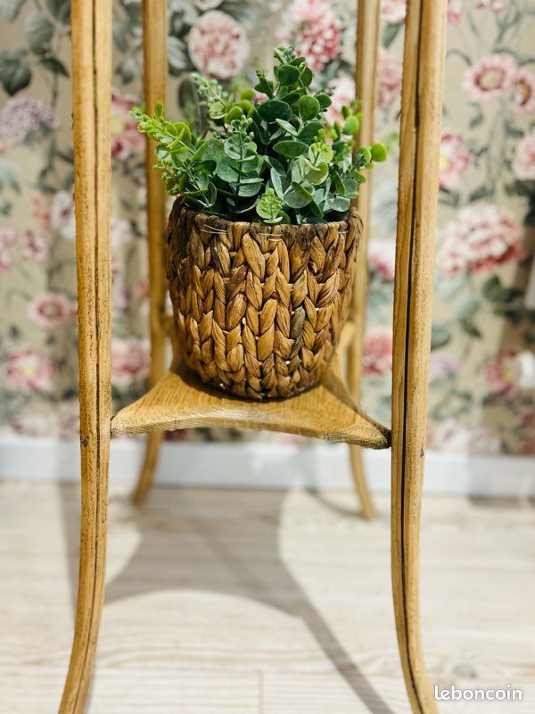 Piédestal sellette en bois, vue 4